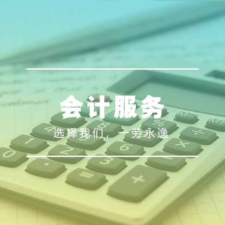 出纳年中工作总结（精选5篇）